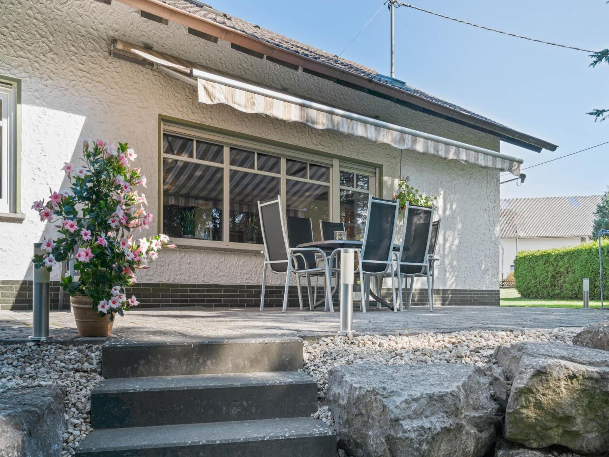 A Detached Holiday Home In A Highly Scenic Area Trierscheid Esterno foto